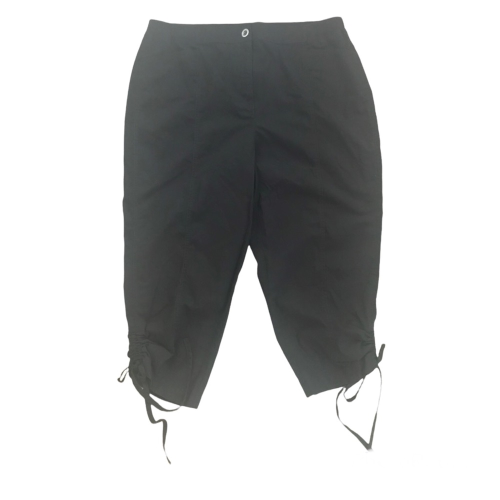 NWOT Chico’s Black Drawstring Leg Crop Pants Size 1 (8 Regular)